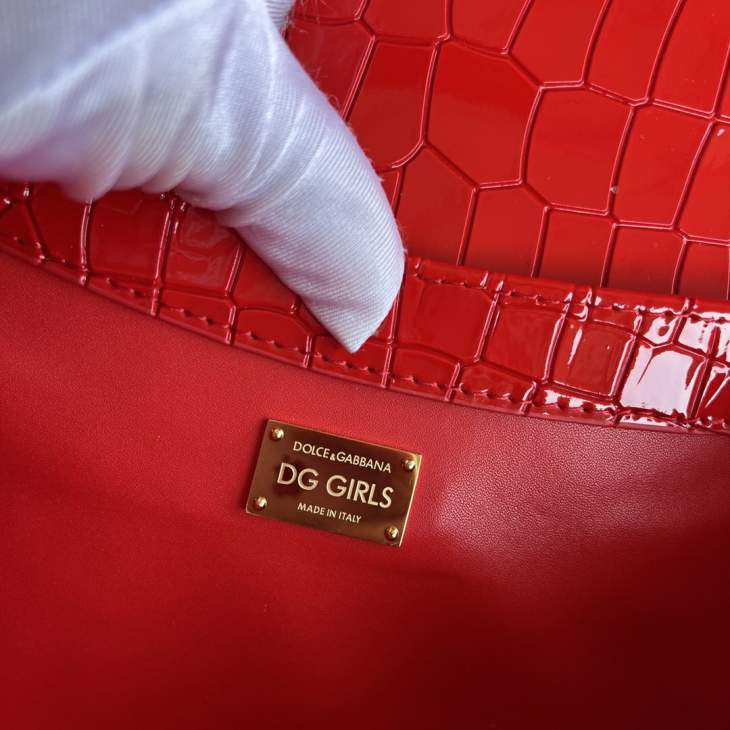 Picture of Dolce Gabbana Handbags _SKUfw156183133fw